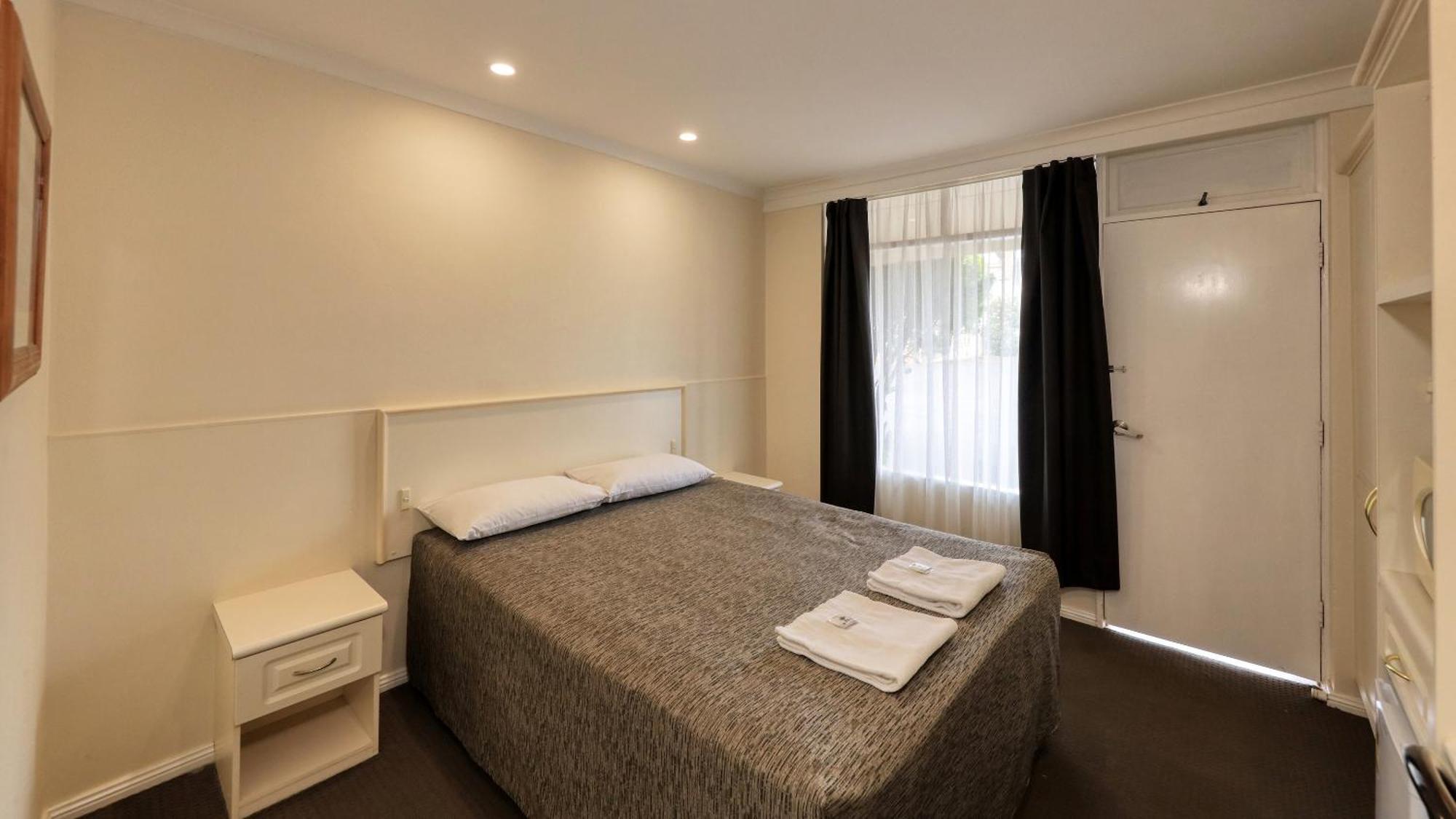 Coachman Hotel Motel Parkes Ngoại thất bức ảnh